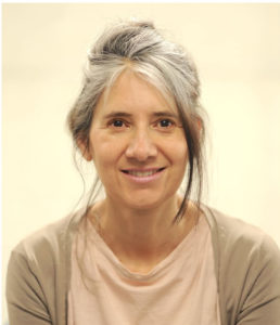 Portraitfoto der Schreibpädagogin Regina Schlager